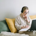 How to Become a Freelance Writer with No Experience | Vaultrush.com